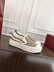 Bagsaaa Gucci Women's slip-on sneaker 836059 beige - 1