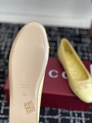 Bagsaaa Gucci Women's ballet flat with Double G 835805 Yellow - 3