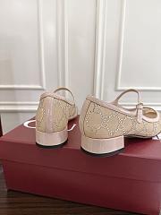 Bagsaaa Gucci Women's GG crystal ballet flat 836809 Light pink mesh - 2