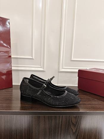 Bagsaaa Gucci Women's GG crystal ballet flat 836809 Black mesh