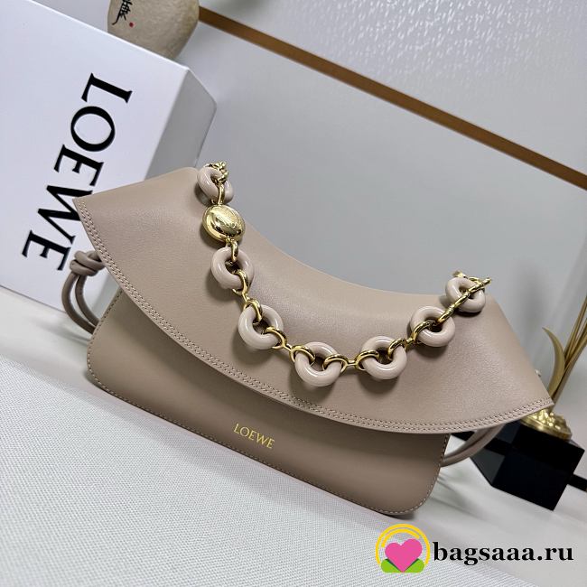 Bagsaaa Loewe Medium Ola bag in smooth calfskin Sand - 26cm - 1