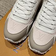Bagsaaa LV Run Away Trainers Beige - 2