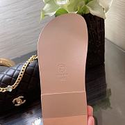 Bagsaaa Chanel Sandals G35927 metallic rose gold - 4