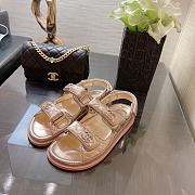 Bagsaaa Chanel Sandals G35927 metallic rose gold - 3