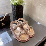 Bagsaaa Chanel Sandals G35927 metallic rose gold - 2