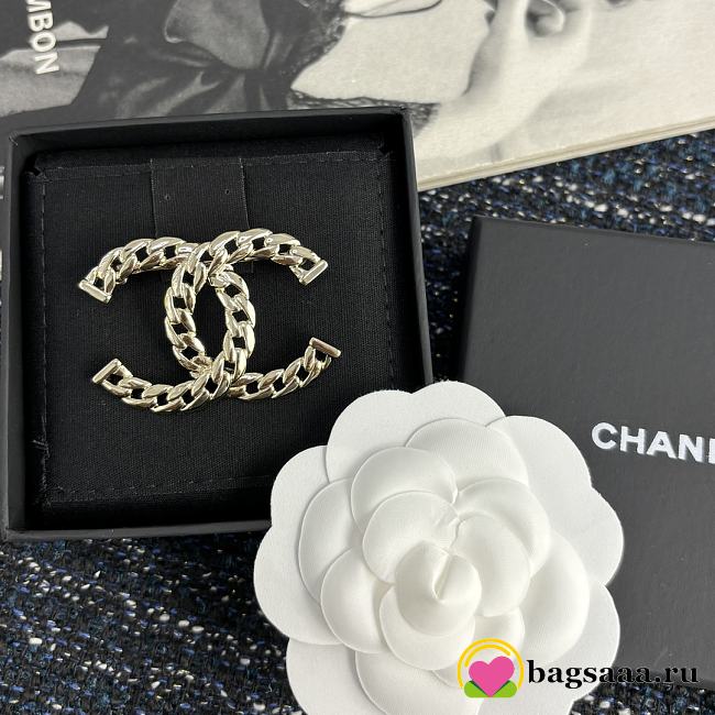 Bagsaaa Chanel Brooch 01 - 1