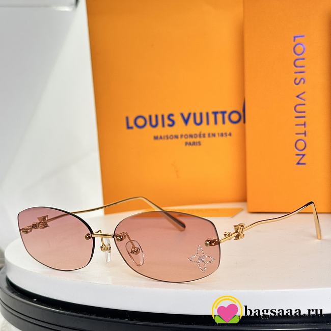 Bagsaaaa LV Glasses - 1