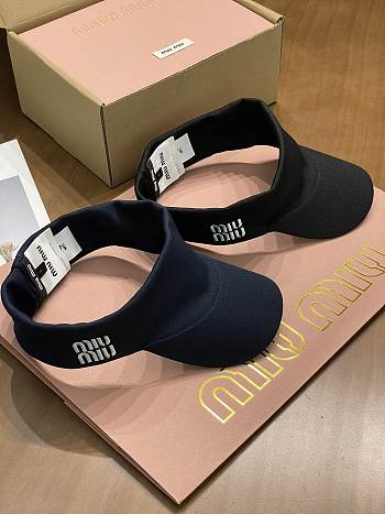 Bagsaaa Miu Miu visor hat