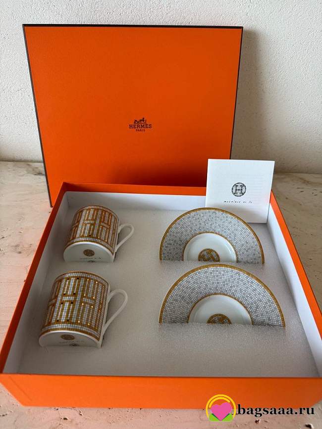 Bagsaaa Hermes Mosaique gold coffee cup and saucer set of 2 - 1