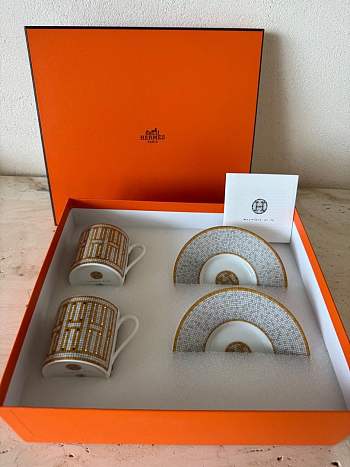 Bagsaaa Hermes Mosaique gold coffee cup and saucer set of 2