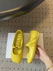 Bagsaaa Loewe Pebble Soft ballerina in nappa lambskin yellow - 4