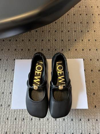 Bagsaaa Loewe Pebble Soft ballerina in nappa lambskin black