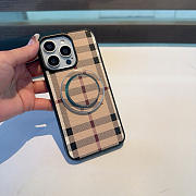 Bagsaaa Burberry phonecase - 1