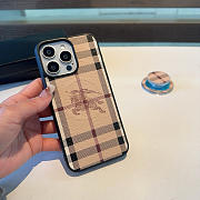 Bagsaaa Burberry phonecase - 4