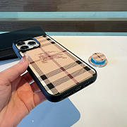 Bagsaaa Burberry phonecase - 2