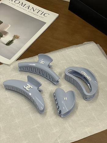 Bagsaaa Chanel Hair Accessories Set