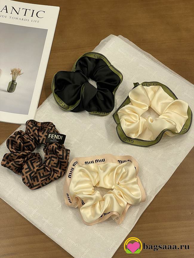 Bagsaaa Luxury Scrunchies Set 4 - 1