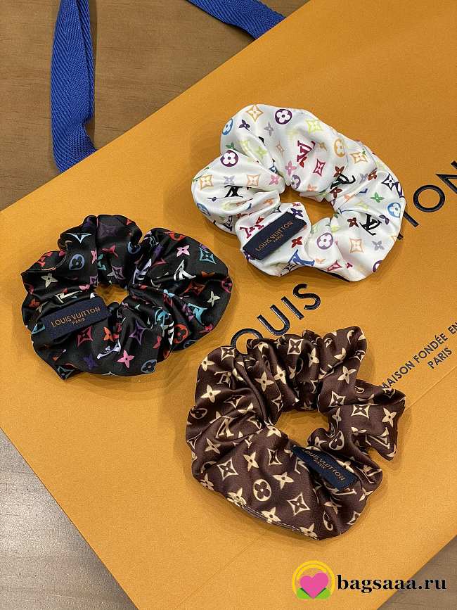 Bagsaaa LV Scrunchies Set 3 - 1