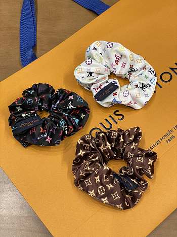 Bagsaaa LV Scrunchies Set 3