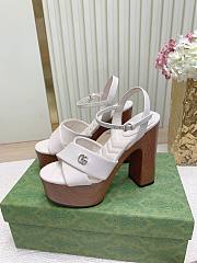 Bagsaaa Gucci Women's platform sandal 835313 White - 1