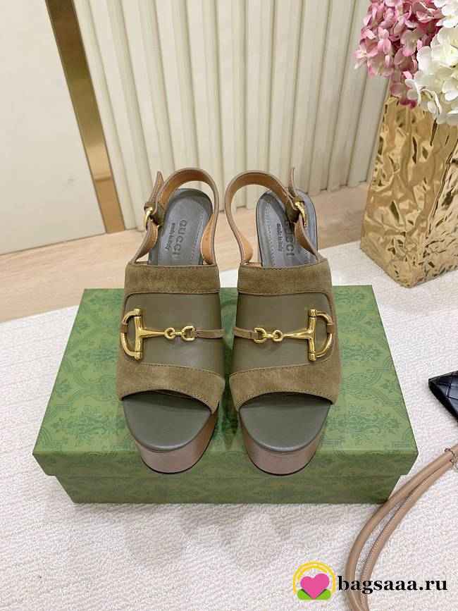 Bagsaaa Gucci Women's platform sandal with Horsebit 834420 green - 1