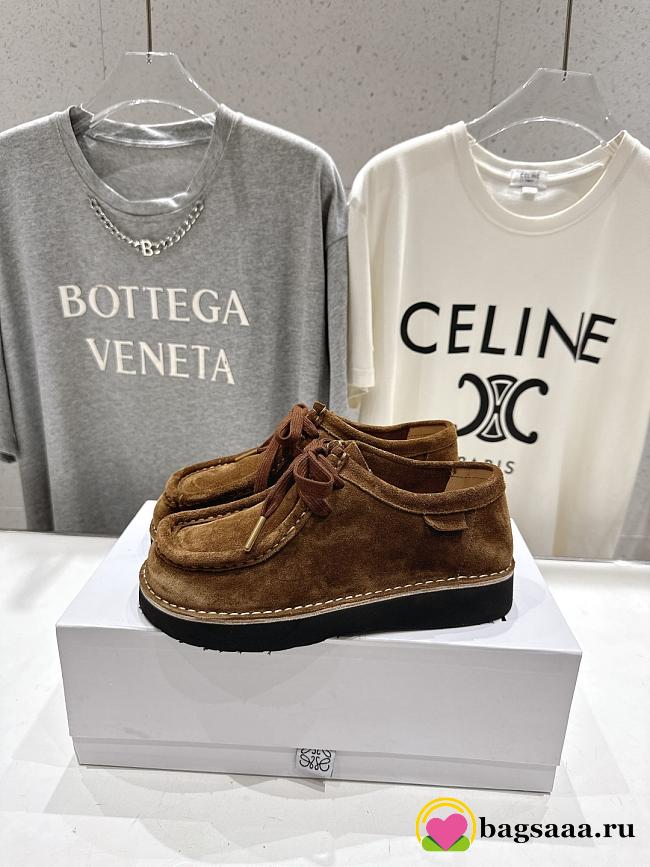 Bagsaaa Loewe Faro lace-up in suede calfskin brown - 1