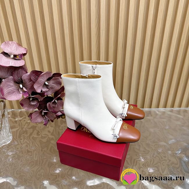 Bagsaaa Valentino Garavani Valet Du Roi 60 leather ankle boots - 1