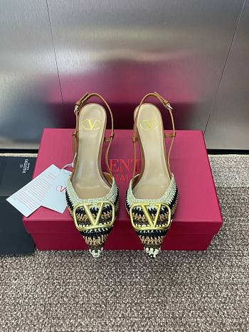 Bagsaaa Valentino Vlogo Signature Slingback Pump With Crochet Embroidery 80Mm
