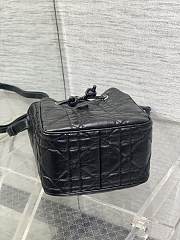 Bagsaaa Dior Small D-Motion Bag Black Macrocannage Crinkled Calfskin - 19.5cm - 3