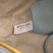 Bagsaaa Bottega Veneta Top Handle Loop 796615 Blue - 13x21x13cm - 2