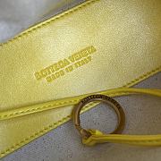 Bagsaaa Bottega Veneta Top Handle Loop 796615 Yellow - 13x21x13cm - 2