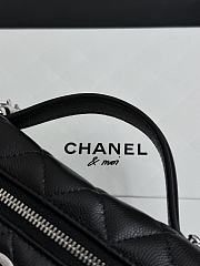 Bagsaaa Chanel Vanity with Chain AP4854 Black Caviar - 19.5cm - 3