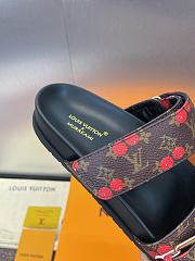 Bagsaaa LV x TM Bom Dia Flat Comfort Mule Monogram cherry - 3