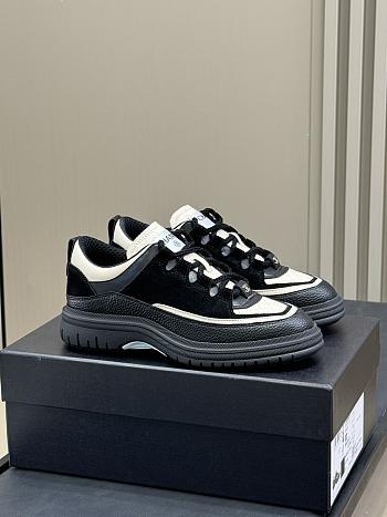 Bagsaaa Chanel Trainers G46258 Black & White