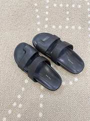 Bagsaaa The Row Hugh Leather Sandals Black - 2