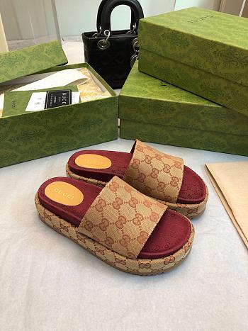 Bagsaaa Gucci original GG slide sandal