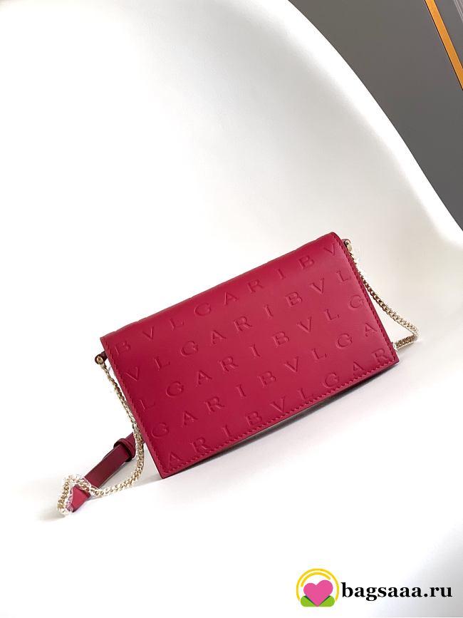 Bagsaaa Bulgari Red Embossed Crossbody Bag - 19cm - 1
