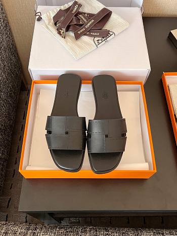 Bagsaaa Hermes Idioma sandal black
