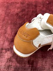 Bagsaaa Loewe Ballet Runner 2.0 unlined in deerskin and vegetable-tanned calfskin - 2