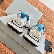 Bagsaaa Balenciaga - Circuit Beige / Blue Low Top Sneakers - 3