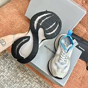 Bagsaaa Balenciaga - Circuit Beige / Blue Low Top Sneakers - 2