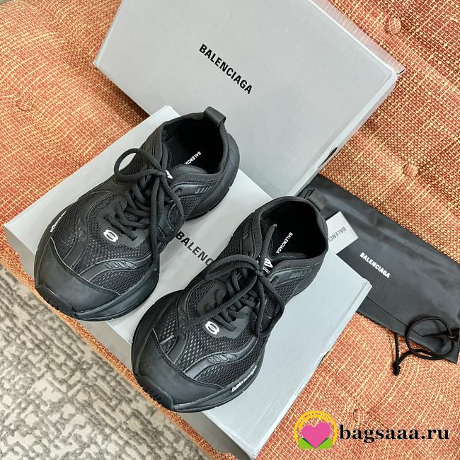 Bagsaaa Balenciaga - Circuit Black Low Top Sneakers - 1