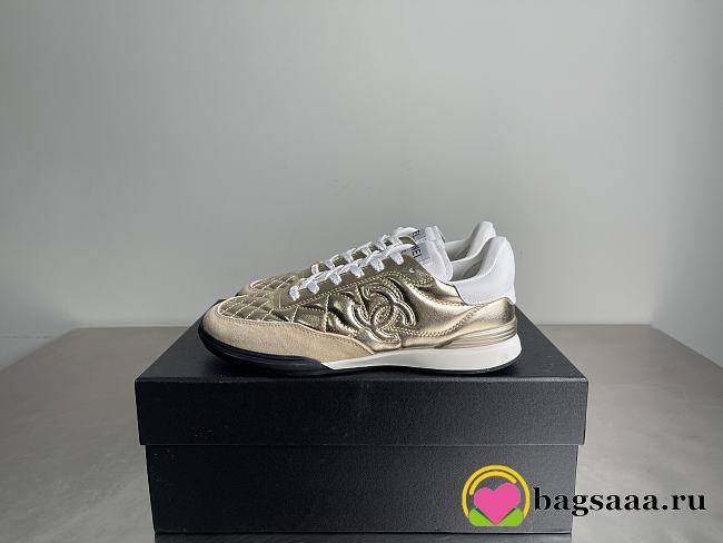 Bagsaaa Chanel Trainers G45839 Gold - 1