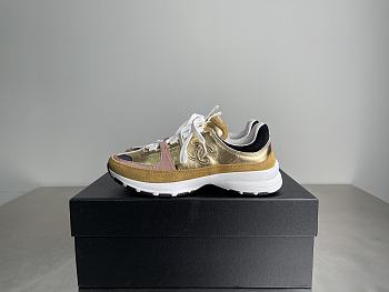 Bagsaaa Chanel Sneakers G46609 Gold