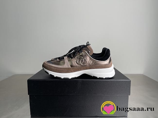 Bagsaaa Chanel Sneakers G46609 Bronze - 1
