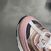 Bagsaaa Chanel Sneakers G46609 Pink - 2