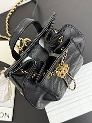 Bagsaaa CHANEL 25 Medium Backpack AS5600 Black Caviar - 23cm - 2