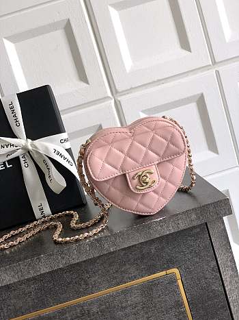 Bagsaaa Chanel Heart Clutch with Chain AP2784 Pink - 13cm