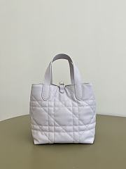 Bagsaaa Small Dior Toujours Vertical Tote Bag Lilac Macrocannage Calfskin - 16 x 18 x 12 cm - 2