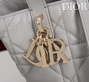 Bagsaaa Small Dior Toujours Vertical Tote Bag Gray Macrocannage Calfskin - 18.5cm - 3